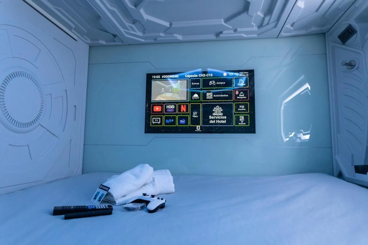 Capsule hotel Futurotel Malagueta Beach Malaga